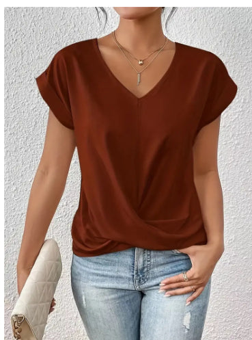 Casual T-shirt met sweetheart halslijn